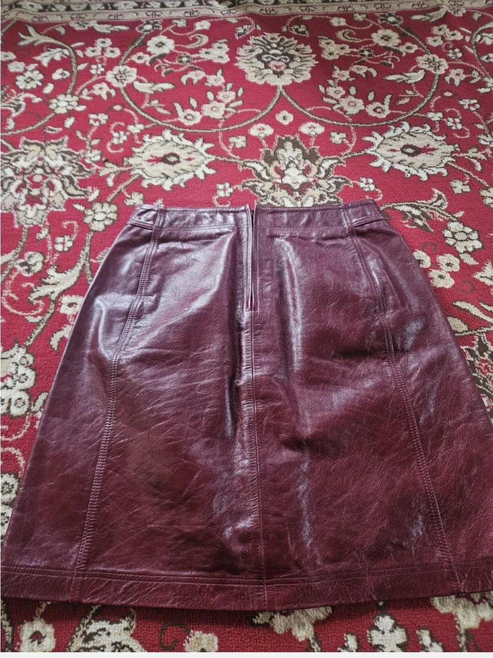 Tory Burch Bianca Burgundy Leather A-Line Skirt with Gold Buckle Front - Picture 4 of 6